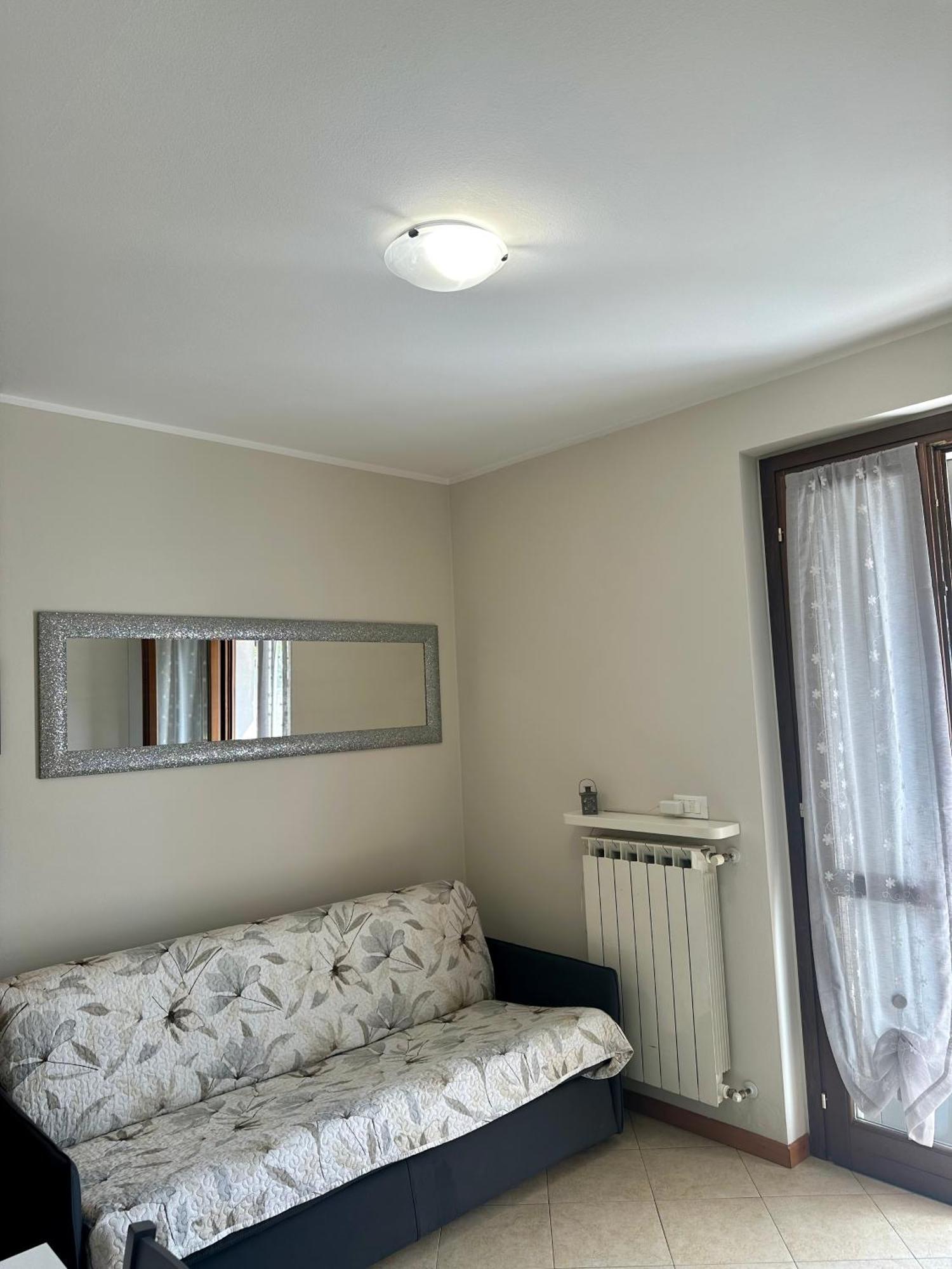 Bergamo Easy Airport Apartamento Exterior foto