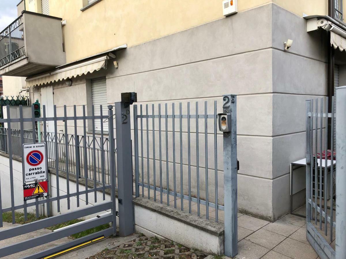 Bergamo Easy Airport Apartamento Exterior foto